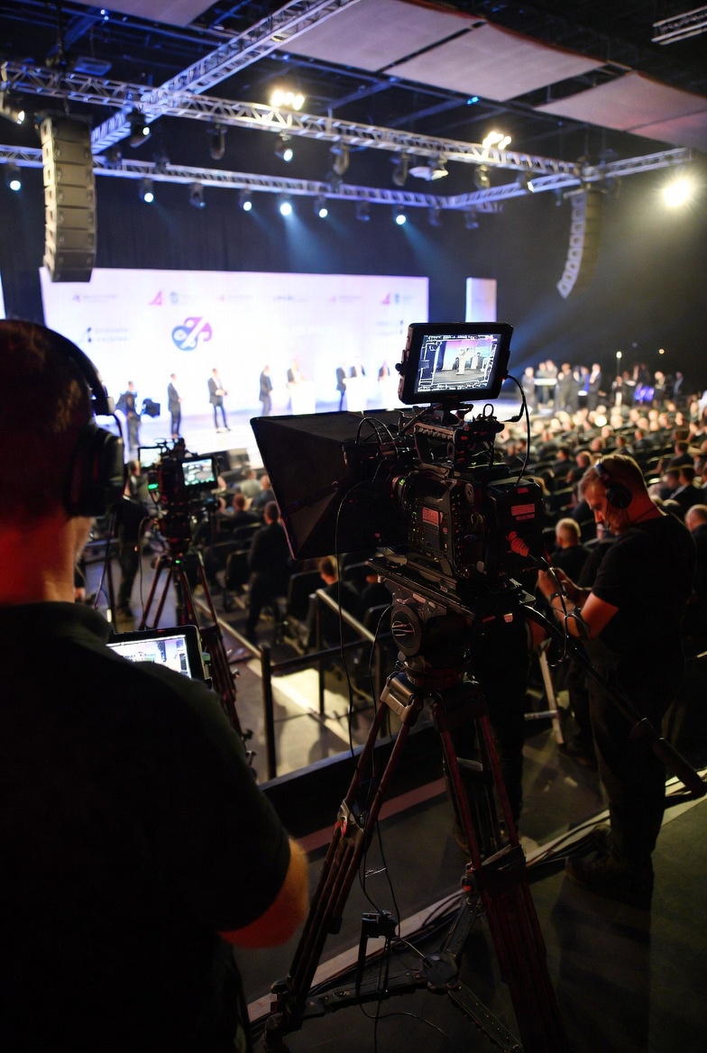 elevate av filming of conference